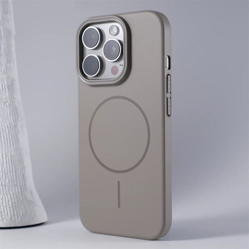 Luxury Original Hard PC For Magsafe Case for iPhone 16 15 14 Pro Max 13 12 Mini 11 Pro Plus Shockproof Matte Thin Magnetic Cover