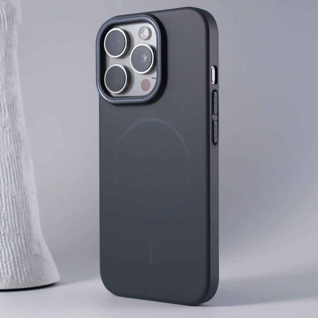 Luxury Original Hard PC For Magsafe Case for iPhone 16 15 14 Pro Max 13 12 Mini 11 Pro Plus Shockproof Matte Thin Magnetic Cover