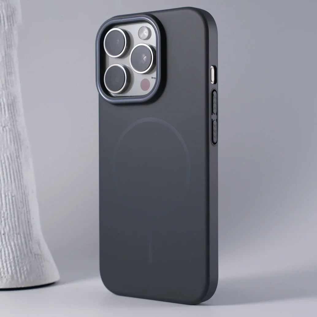 Luxury Original Hard PC Magsafe Case for iPhone 16E SE4 16 15 14 Plus 13 12 Mini 11 Pro Max Shockproof Matte Thin Magnetic Cover