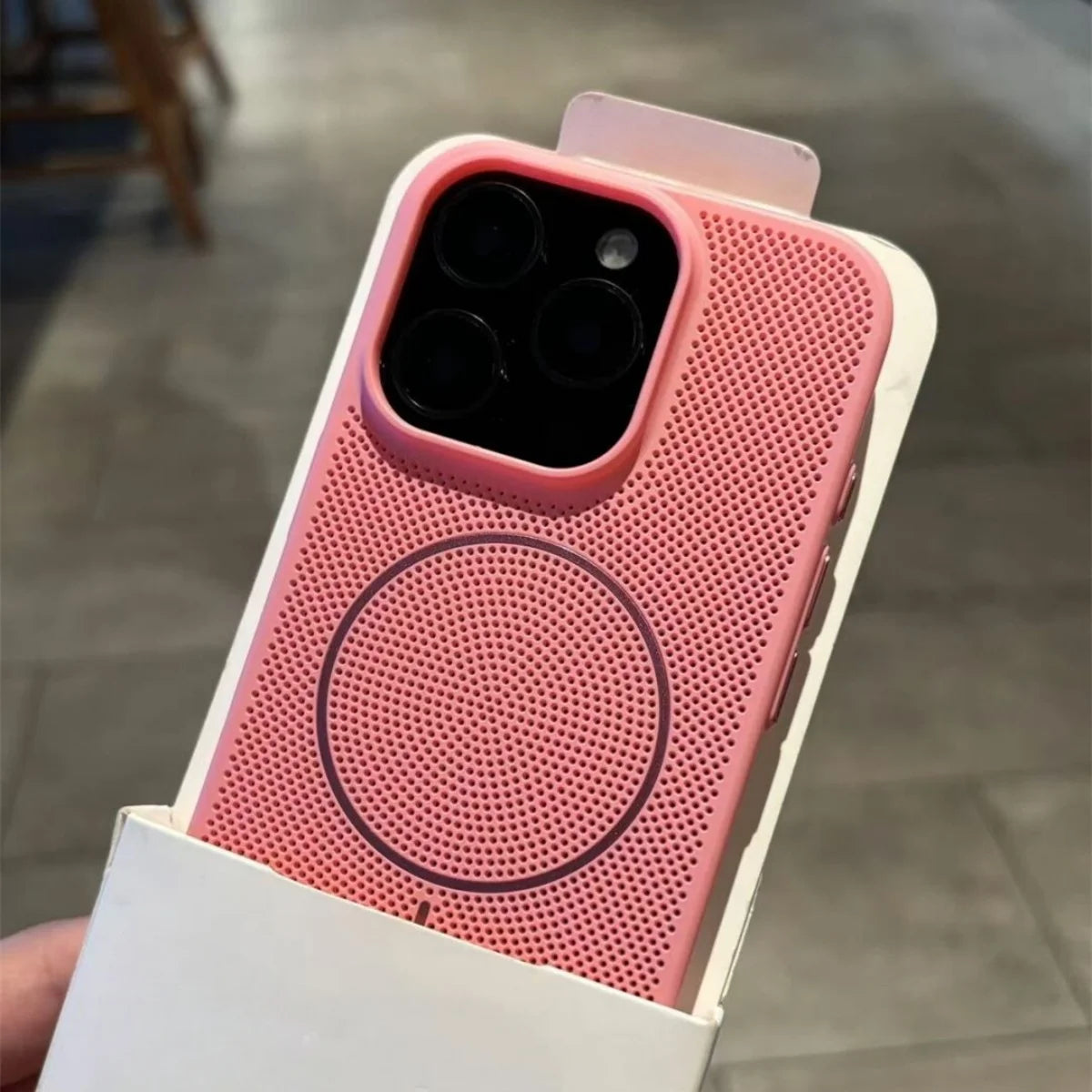 New Heat Dissipation Mesh For Magsafe Magnetic Phone Case For iPhone 17 Air 16 15 14 Plus 13 12 11 Pro Max Wireless Charge Cover