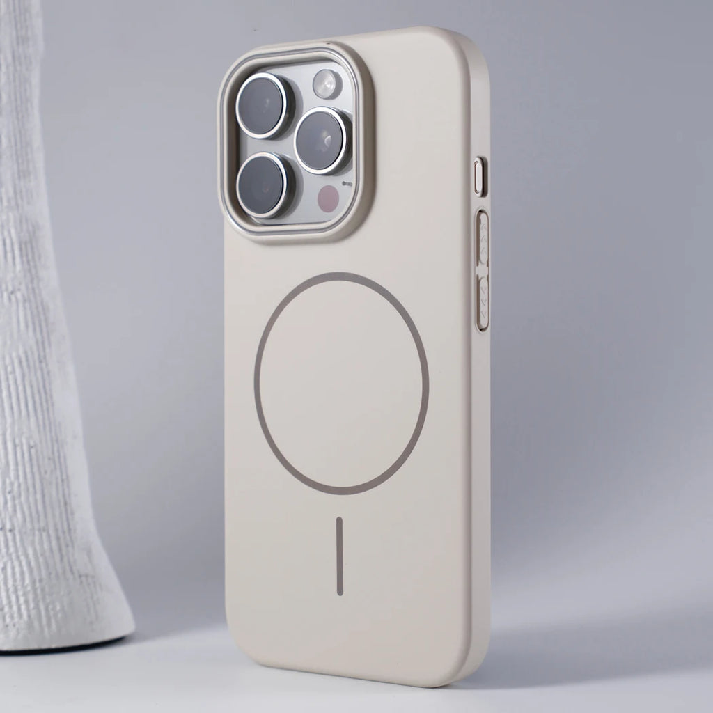 Luxury Original Hard PC For Magsafe Case for iPhone 16 15 14 Pro Max 13 12 Mini 11 Pro Plus Shockproof Matte Thin Magnetic Cover