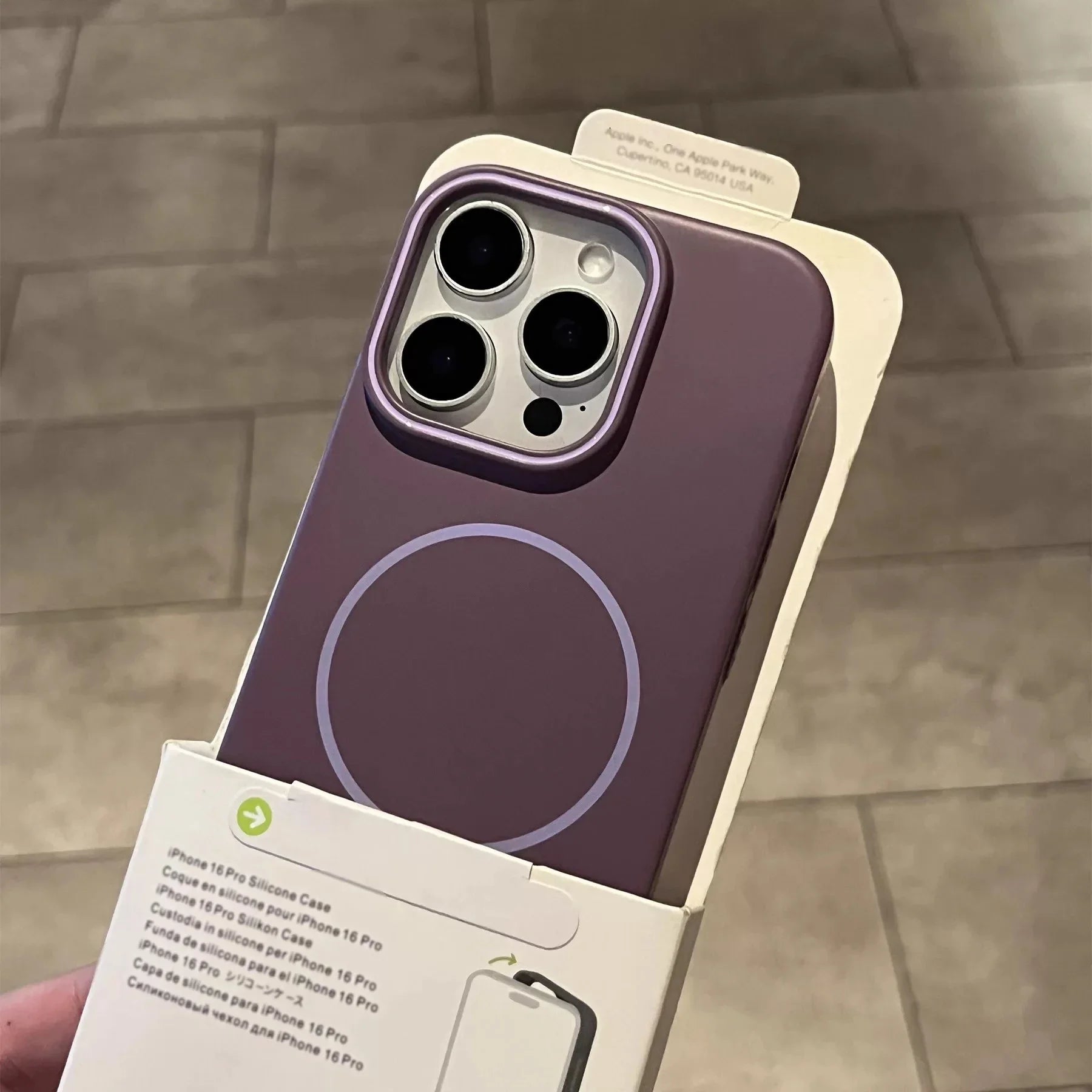 Ultra Thin PC Magnetic Phone Case For iPhone 17 16 15 14 13 12 Mini 11 Pro XR XS Max Plus Protection Magsafe Shockproof Cover