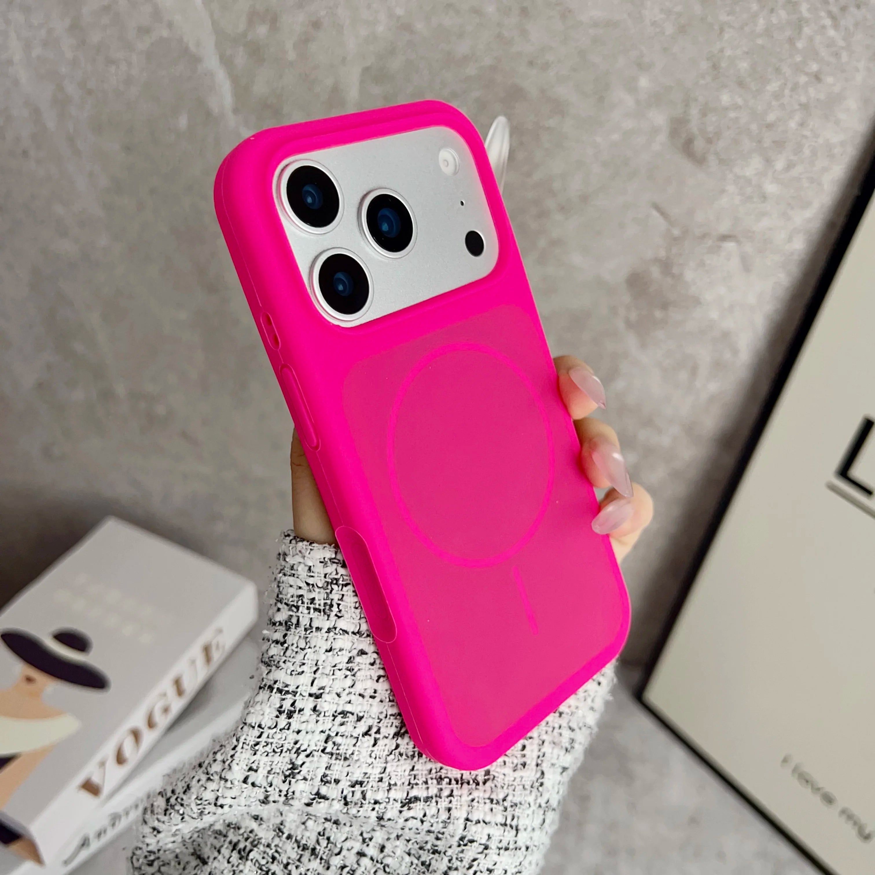 Luxury Matte Hit Color Liquid Silicone Soft Phone Case for iPhone 17 16 15 14 Pro Max For MagSafe Charging Magnetic Skin Cover